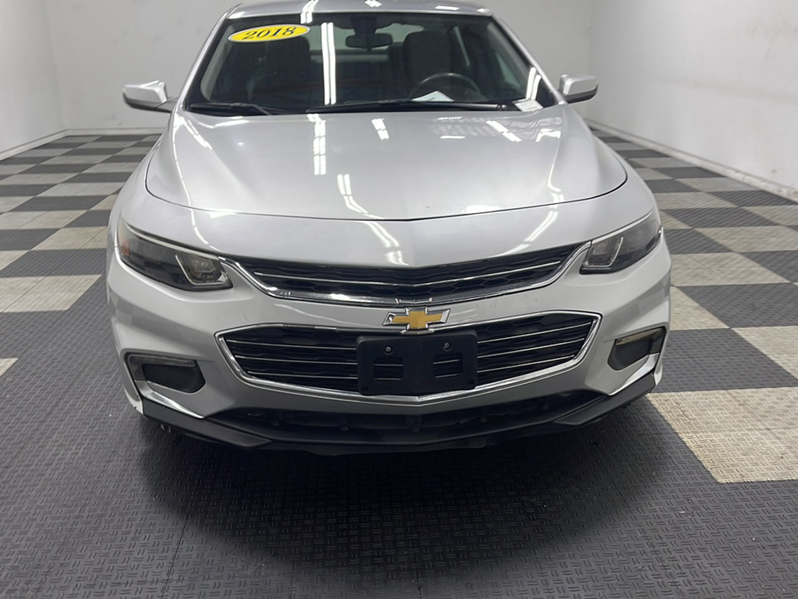 Used 2018 Chevrolet Malibu LT FWD image 23