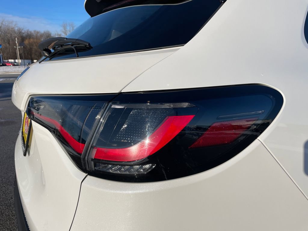 Used 2024 Honda HR-V LX image 41