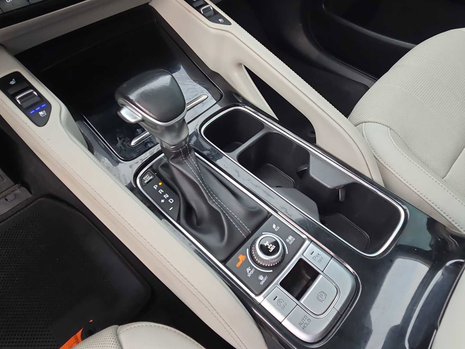 Used 2022 Kia Telluride EX w/ EX Premium Package image 17