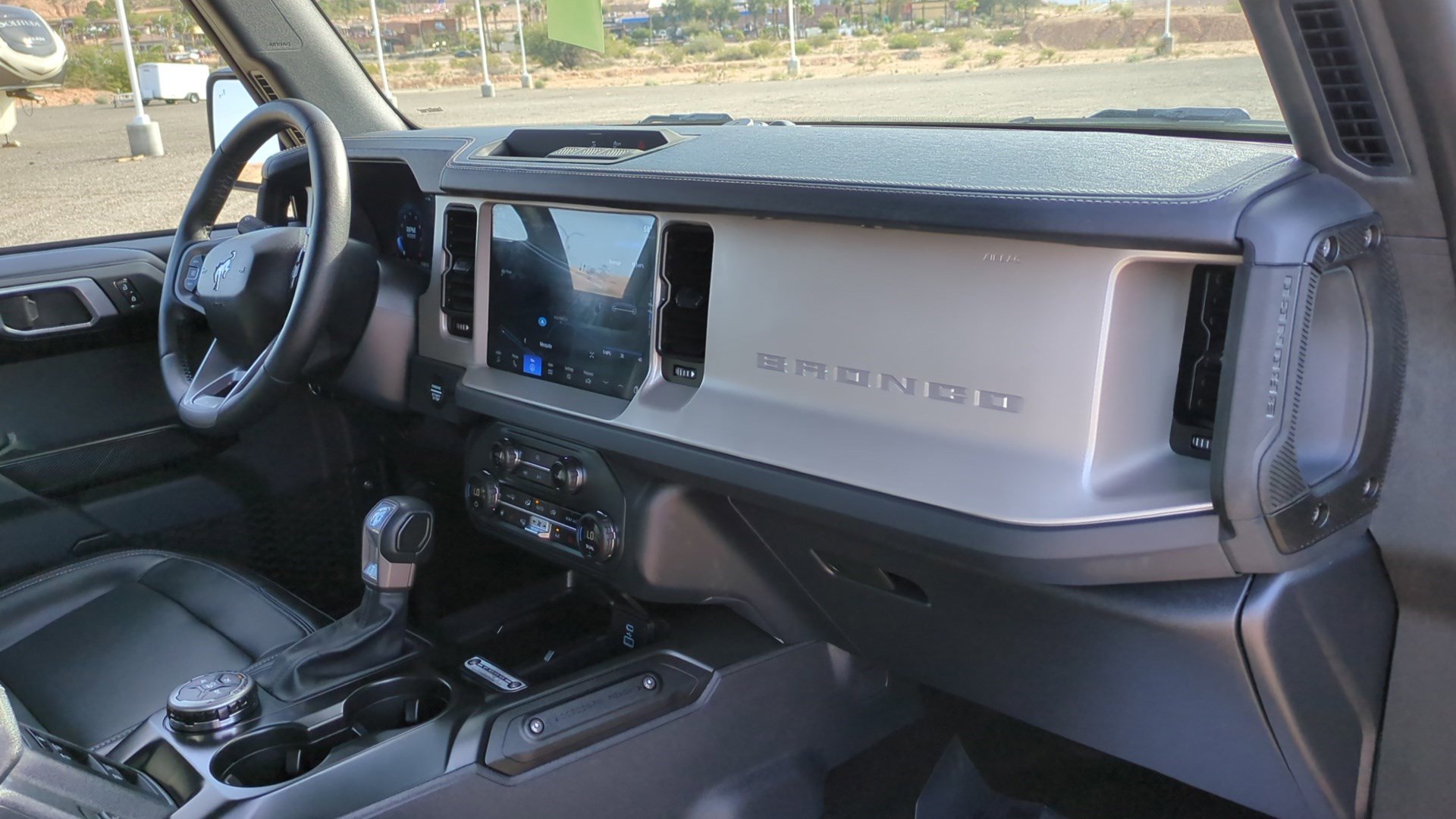 Used 2025 Ford Bronco Outer Banks image 31
