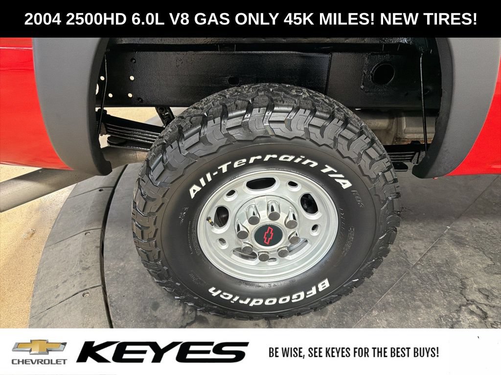 Used 2004 Chevrolet Silverado 2500 W/T w/ Snow Plow Prep Package AWD/4WD image 26