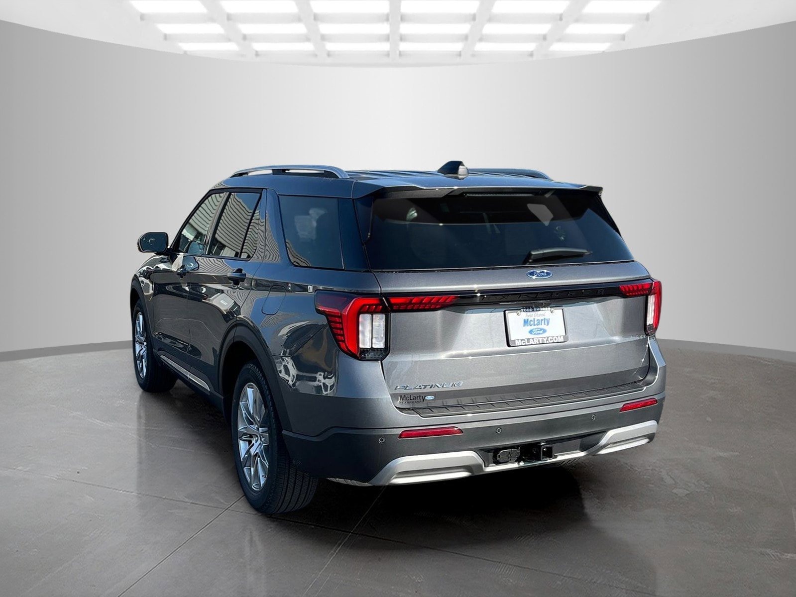 New 2026 Ford Explorer Platinum image 13