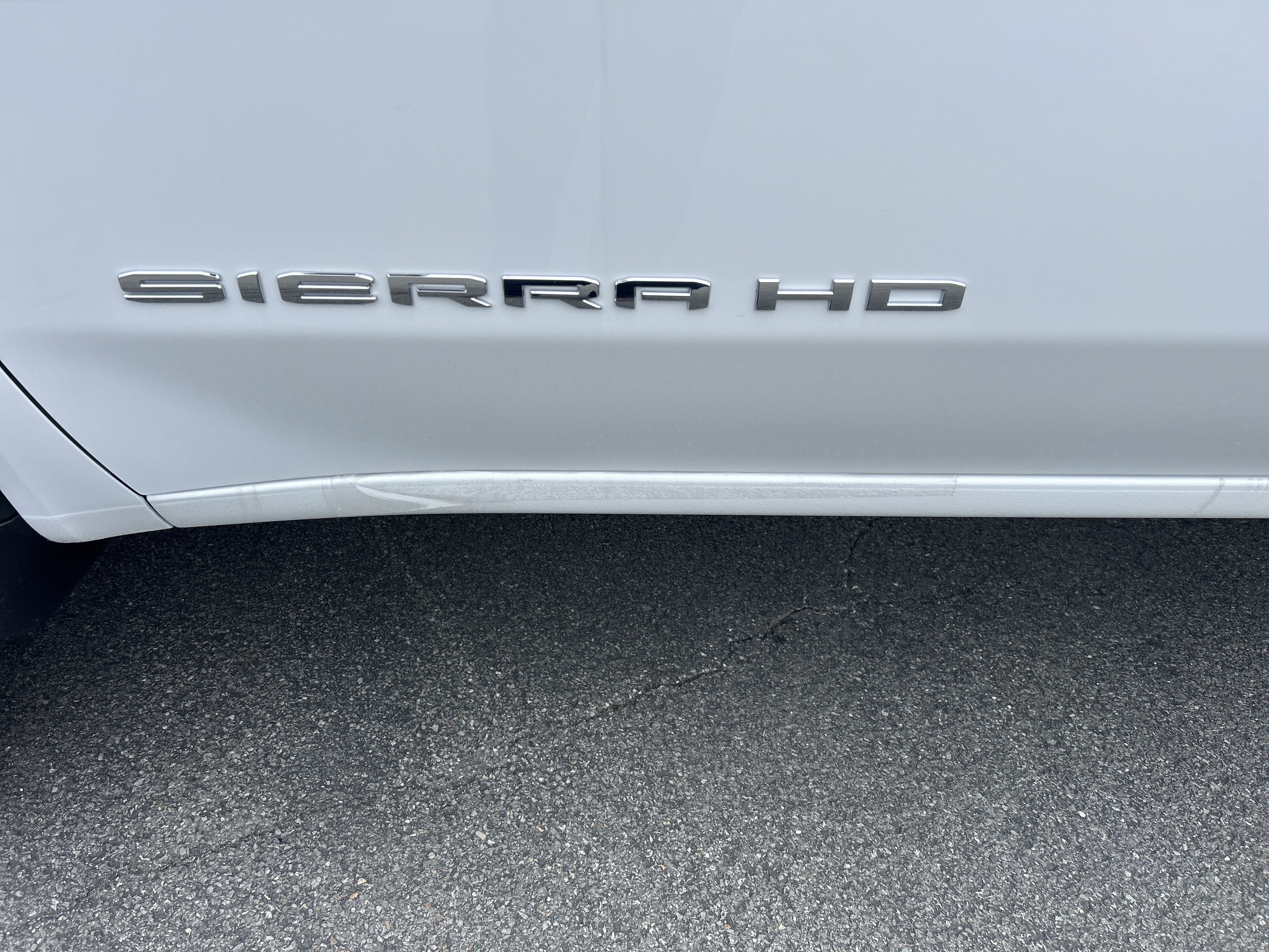 New 2026 GMC Sierra 2500 SLE w/ SLE Value Package; AWD/4WD image 3