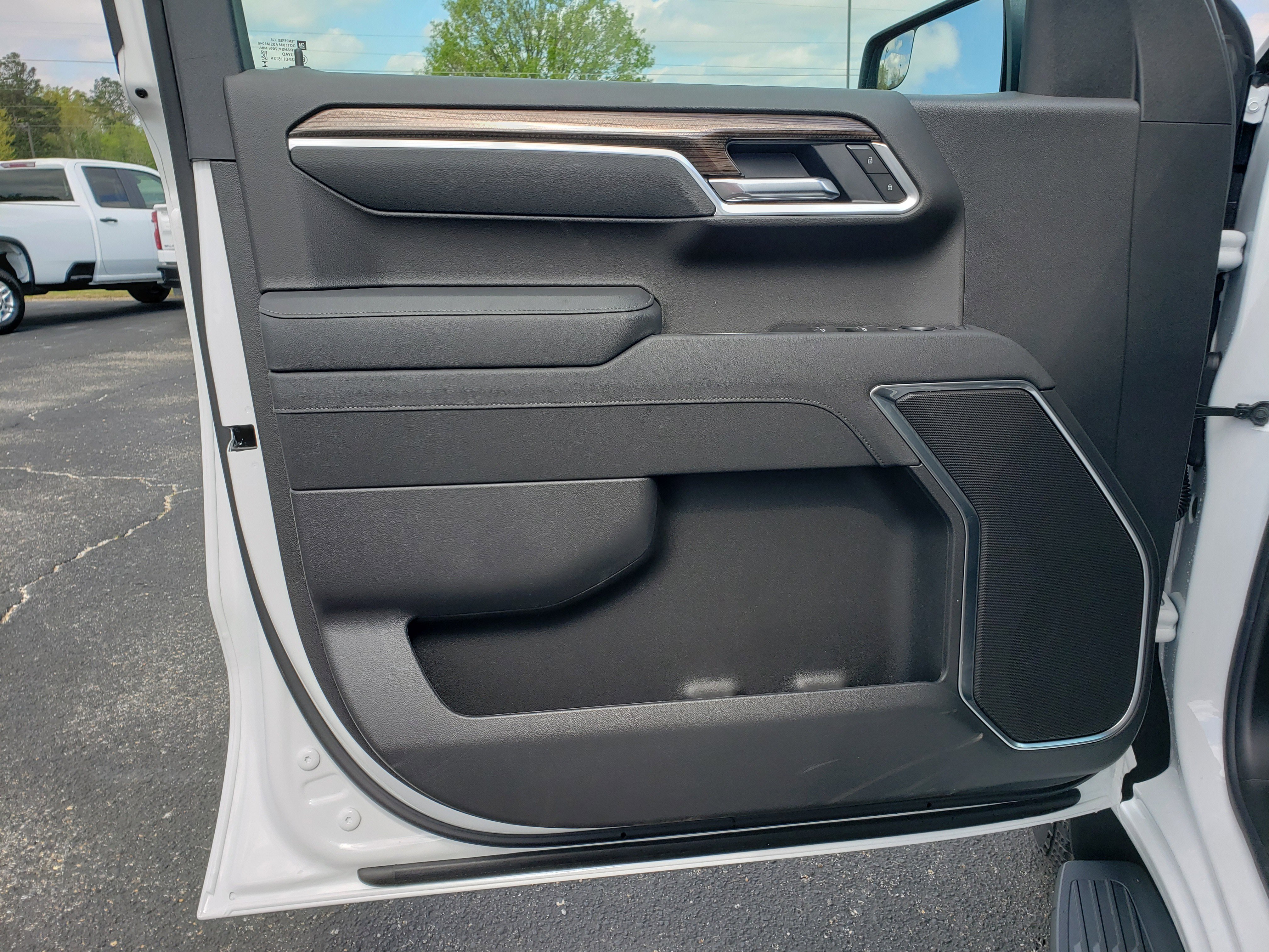 New 2026 Chevrolet Silverado 1500 LT image 10