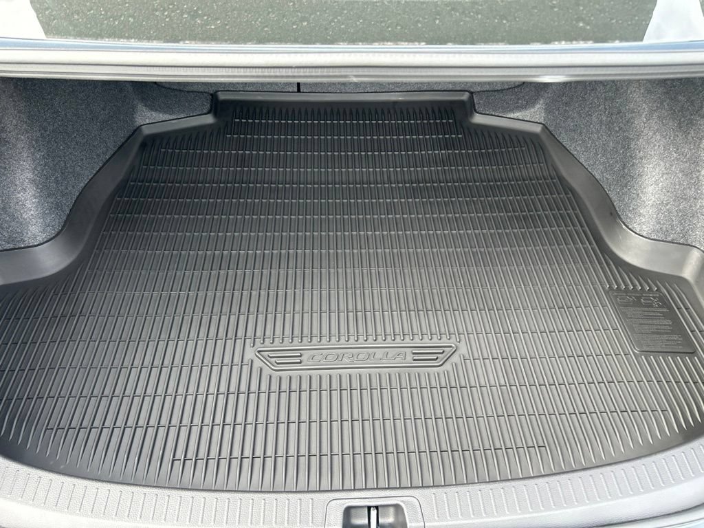 New 2026 Toyota Corolla SE w/ SE Package FWD image 26