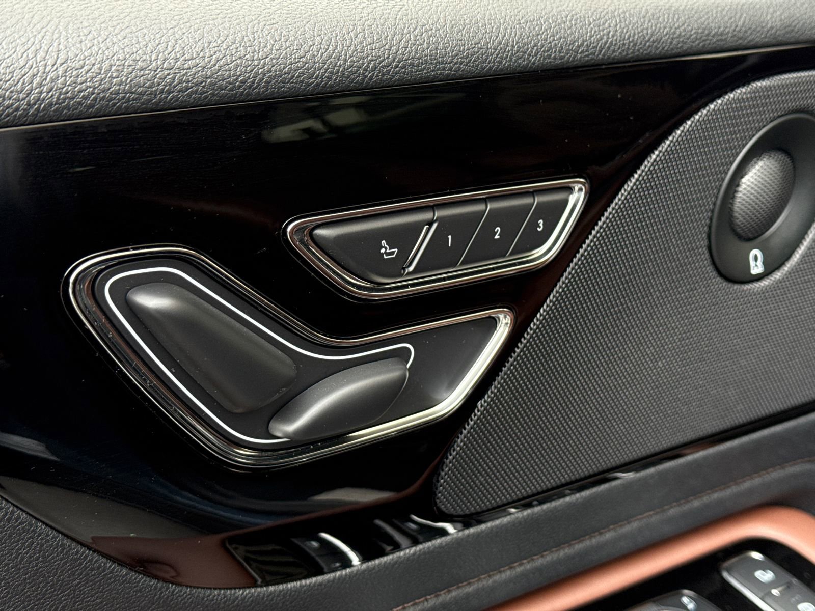 New 2026 Lincoln Aviator Reserve AWD/4WD image 22