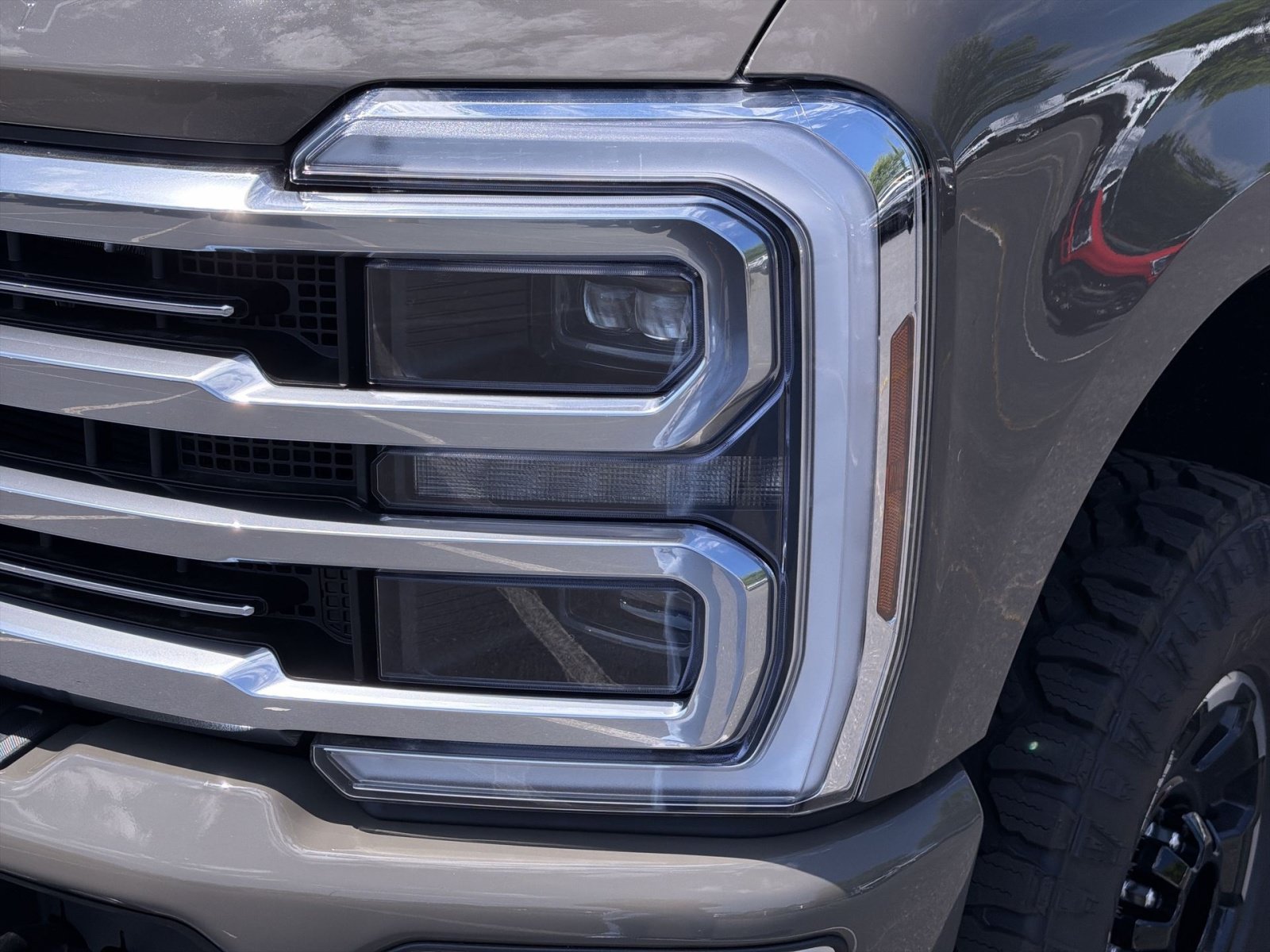 New 2026 Ford F350 Platinum w/ Platinum Plus Package AWD/4WD image 13