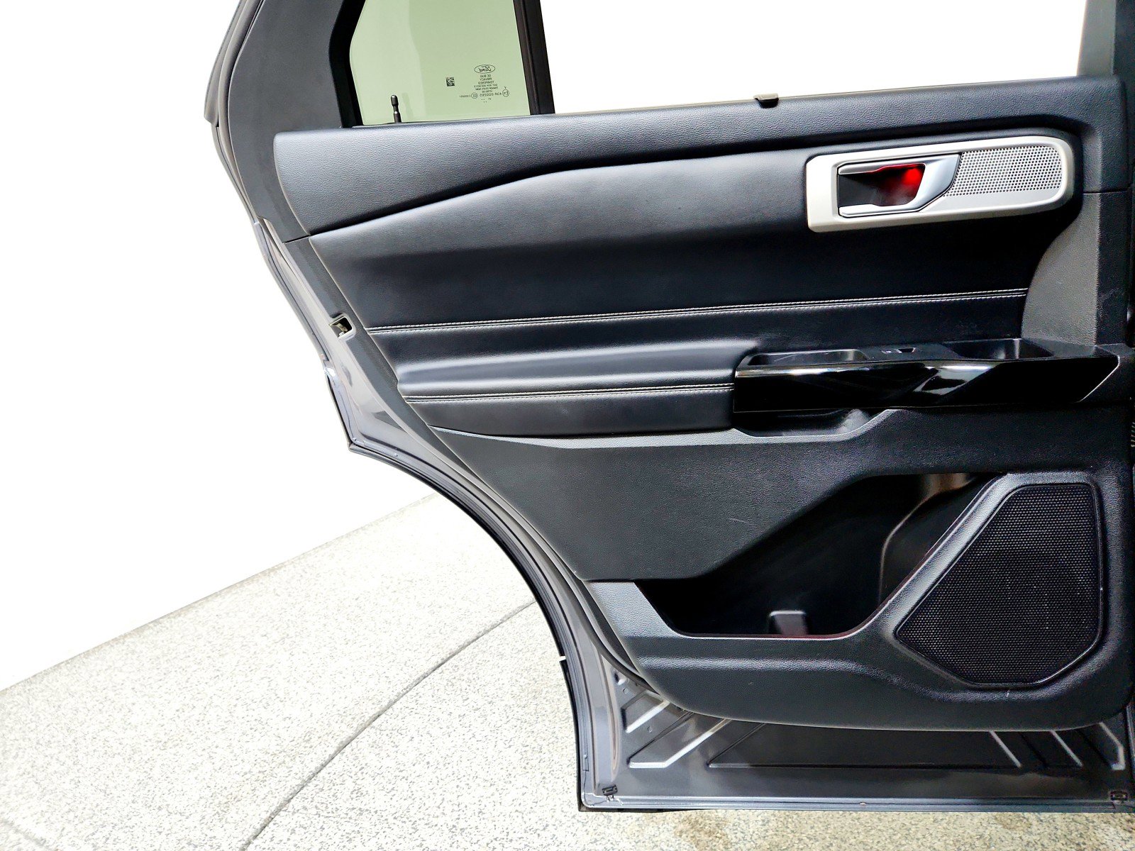 Used 2022 Ford Explorer ST w/ Equipment Group 401A image 16