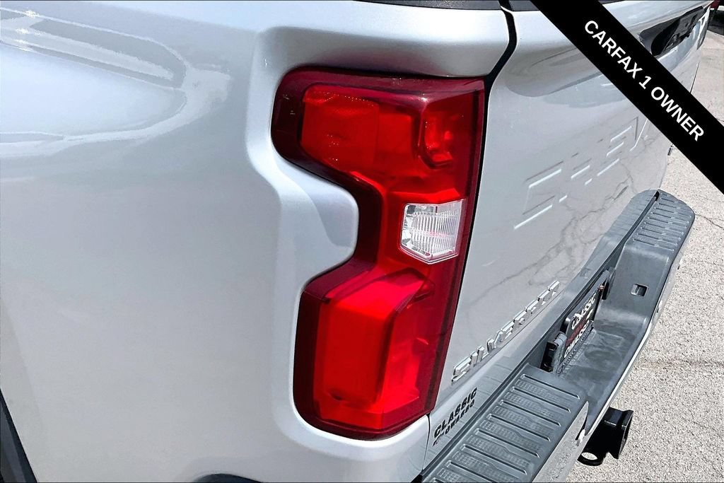 Used 2020 Chevrolet Silverado 2500 LTZ AWD/4WD image 23