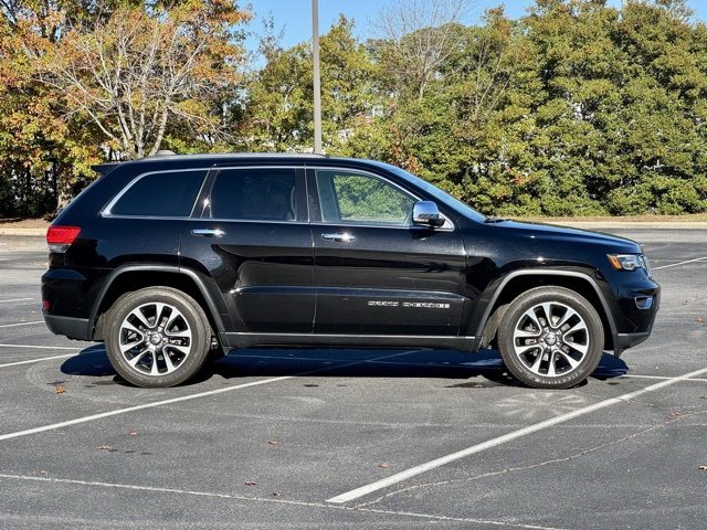 Used 2018 Jeep Grand Cherokee Limited w/ Luxury Group II image 8