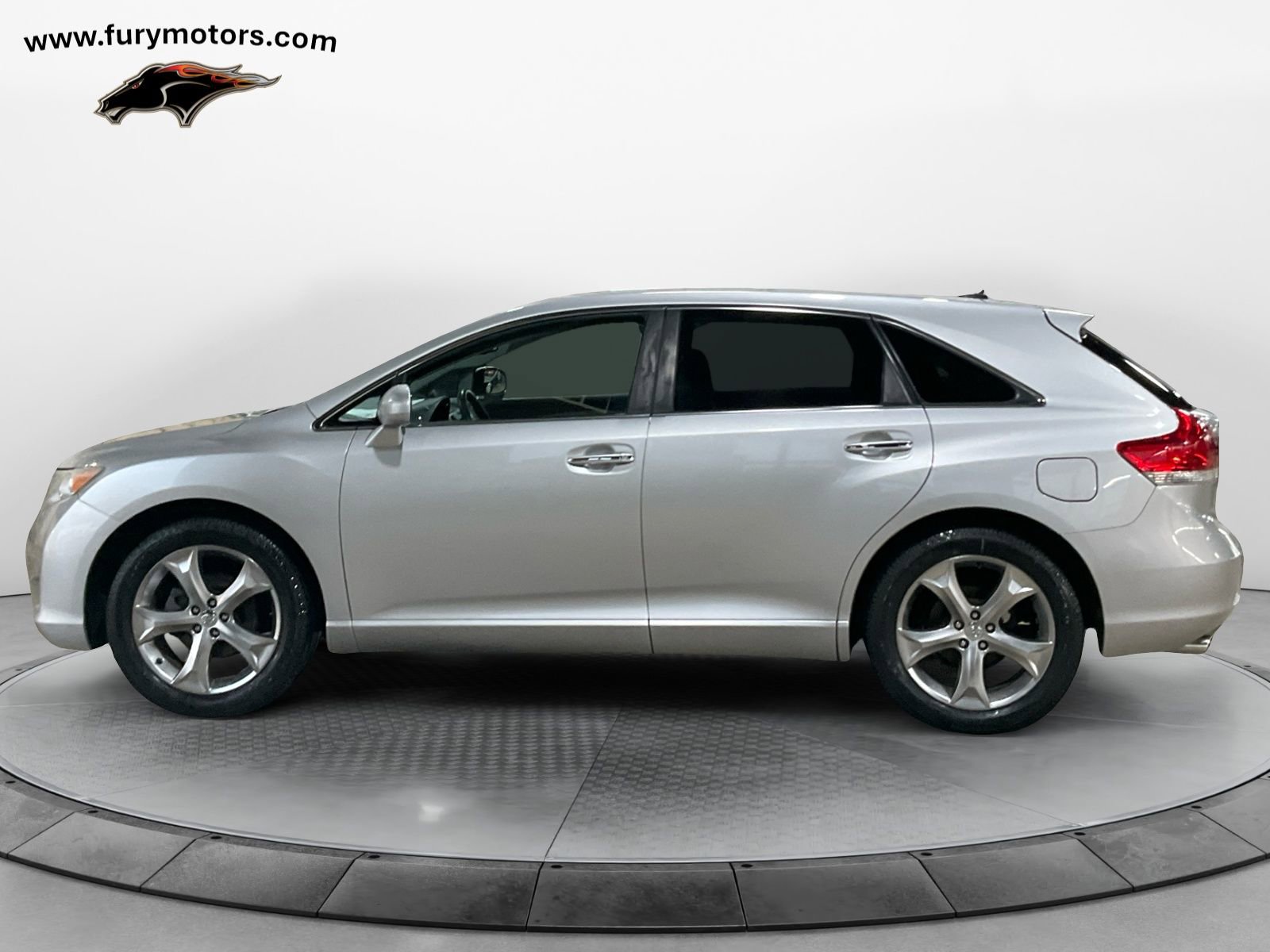 Used 2010 Toyota Venza AWD image 6