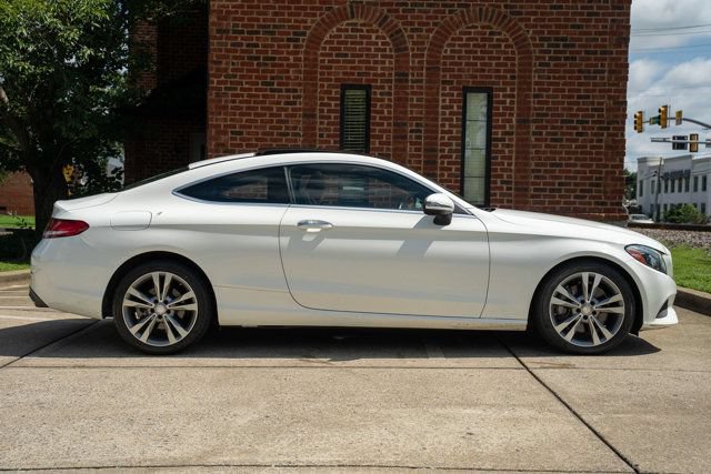 Used 2017 Mercedes-Benz C 300 4MATIC Coupe image 4