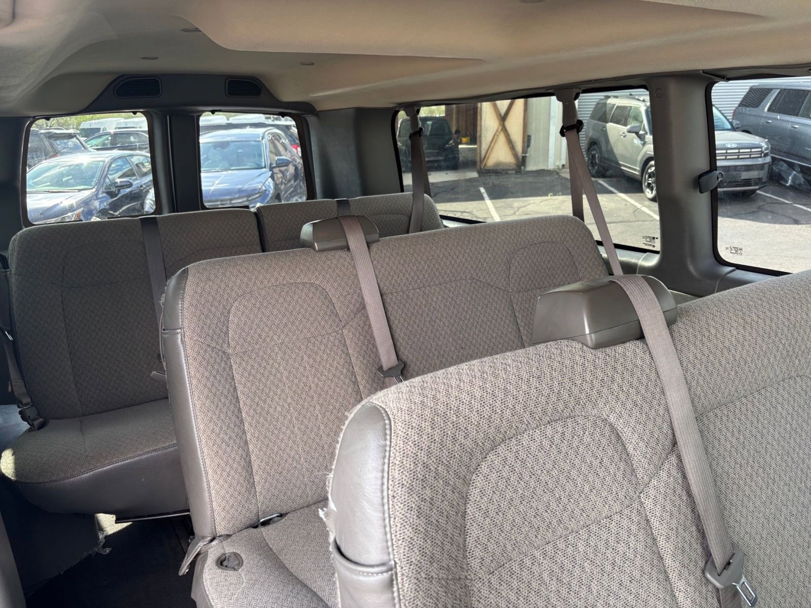 Used 2025 Chevrolet Express 3500 LT w/ LT Preferred Equipment Group image 28