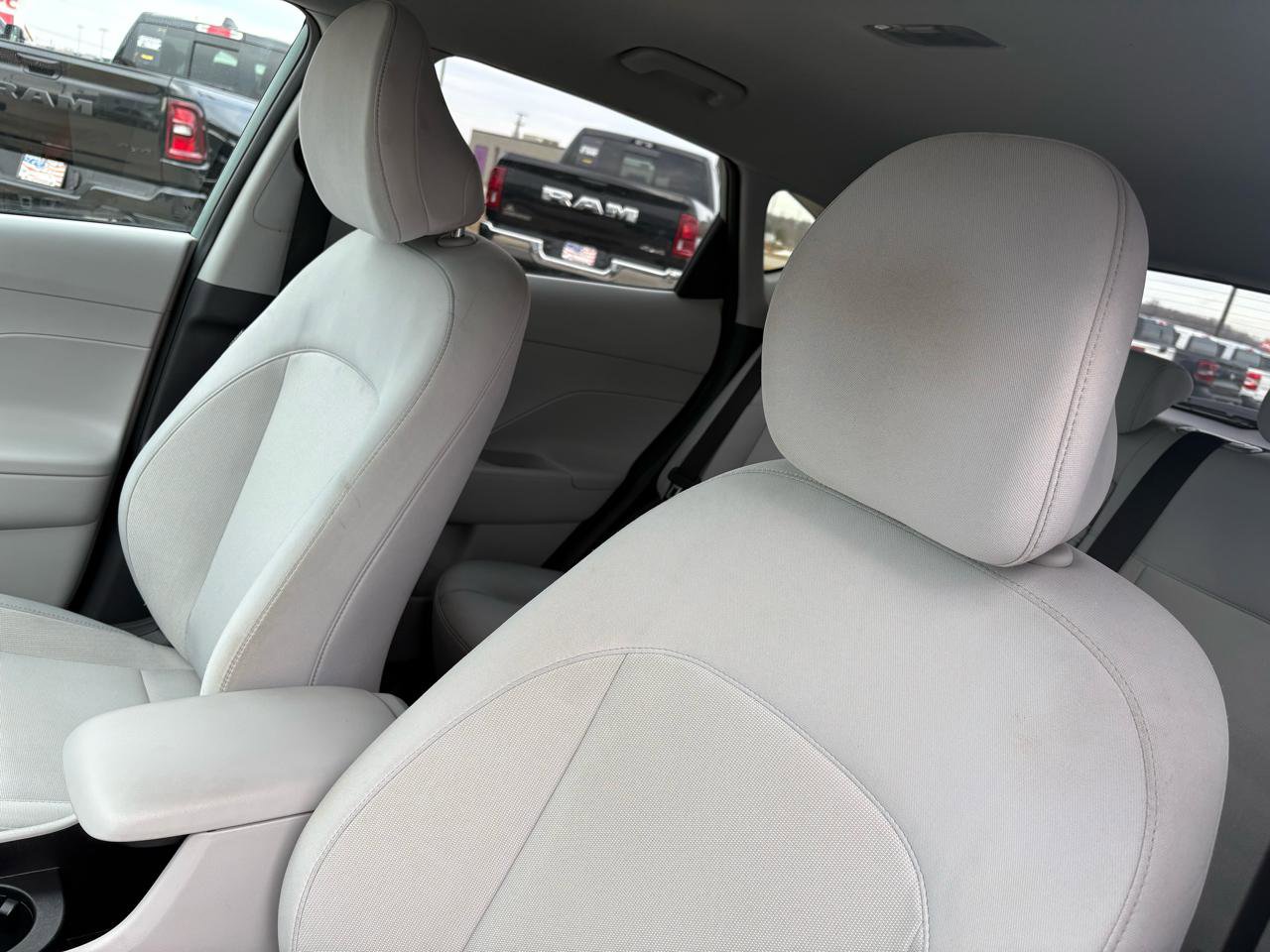 Used 2024 Hyundai Kona SEL image 15