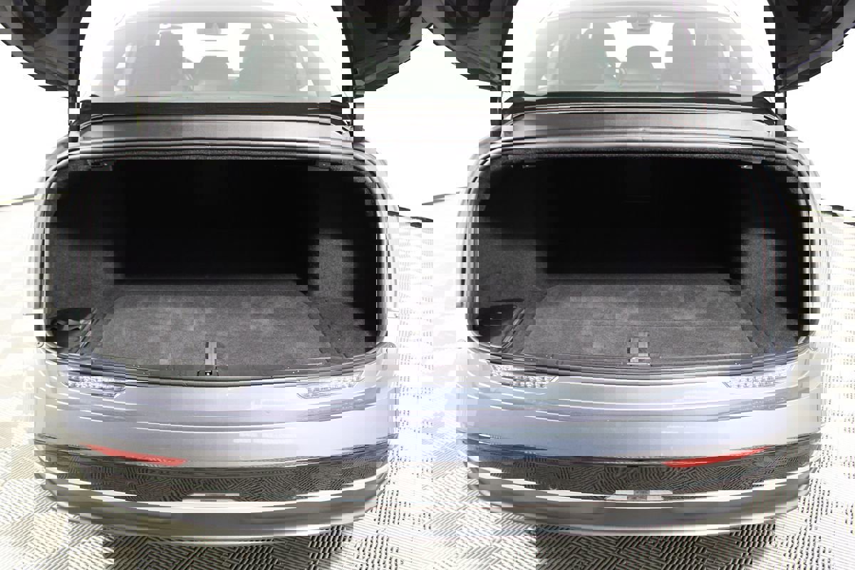 Used 2023 Lucid Air Pure image 33