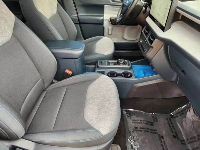 Used 2025 Ford Maverick XLT w/ Equipment Group 301A AWD/4WD image 20