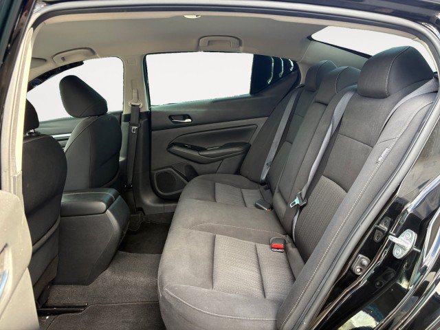 Used 2021 Nissan Altima 2.5 SV FWD image 6