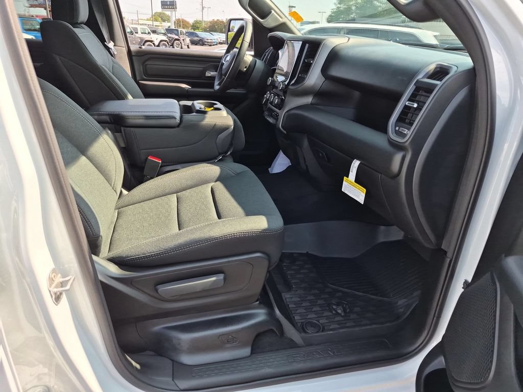 New 2026 RAM 1500 Warlock AWD/4WD image 27
