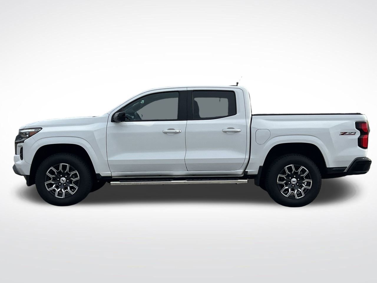 Used 2023 Chevrolet Colorado Z71 w/ Z71 Convenience Package 2 image 32