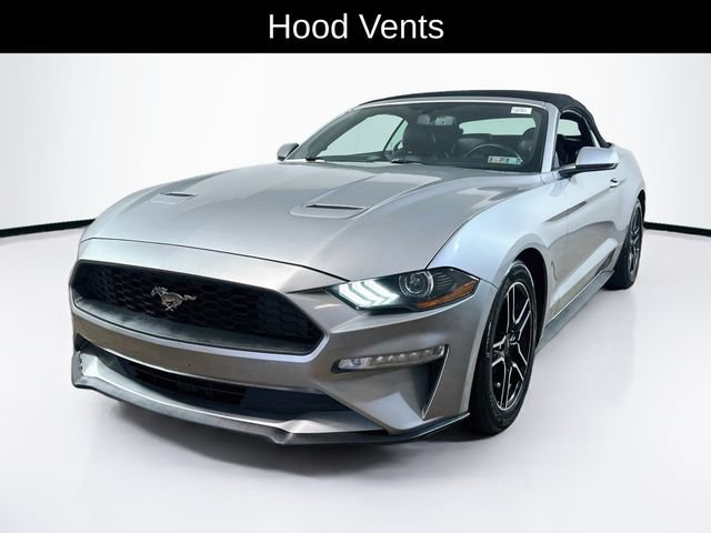 Used 2020 Ford Mustang Premium RWD image 3