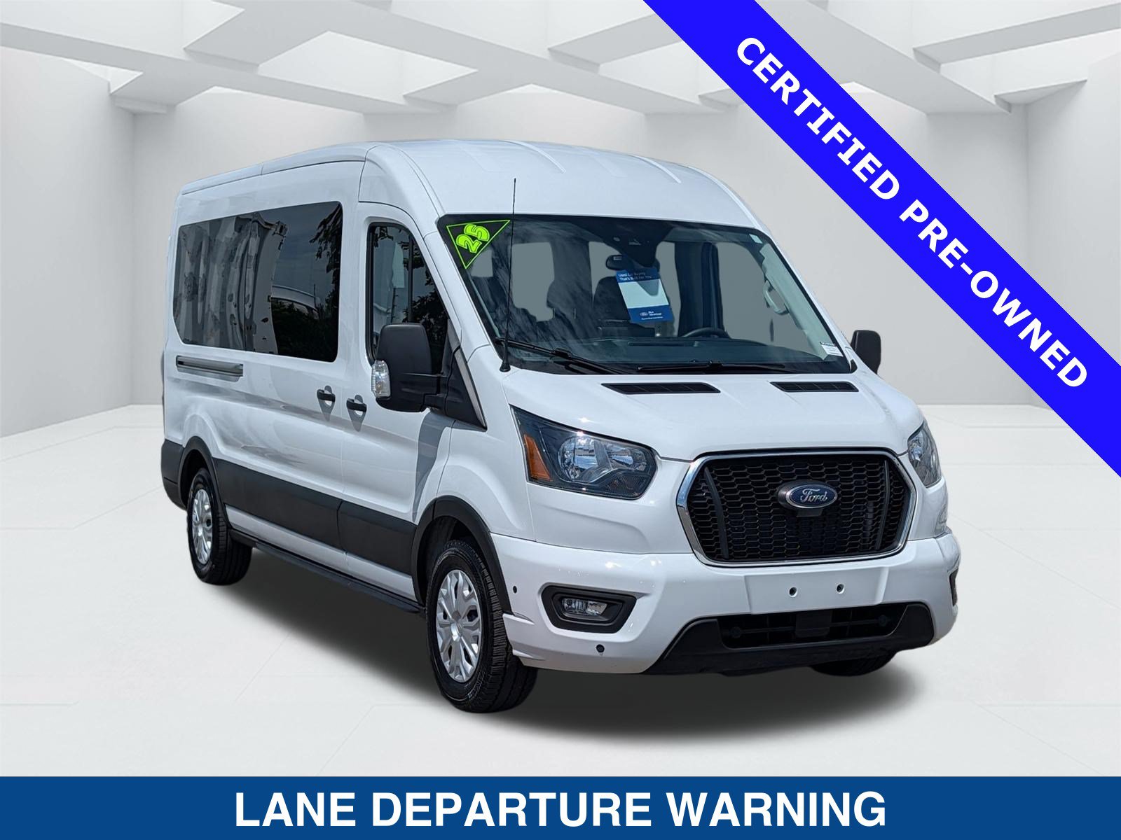 Certified 2025 Ford Transit 350 XLT RWD video 3