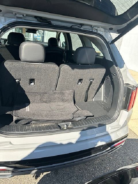 Certified 2023 Kia Sorento EX w/ Panoramic Sunroof Package FWD image 20