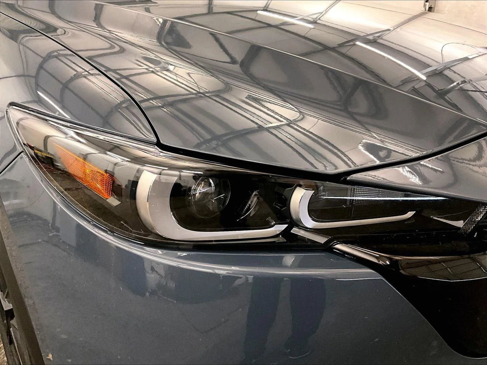 Used 2023 MAZDA CX-5 Carbon Edition image 27