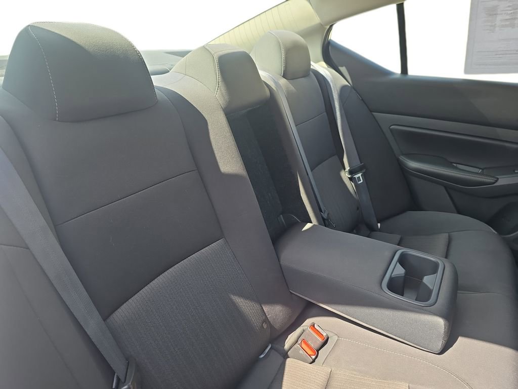 Used 2024 Nissan Altima 2.5 SV image 18