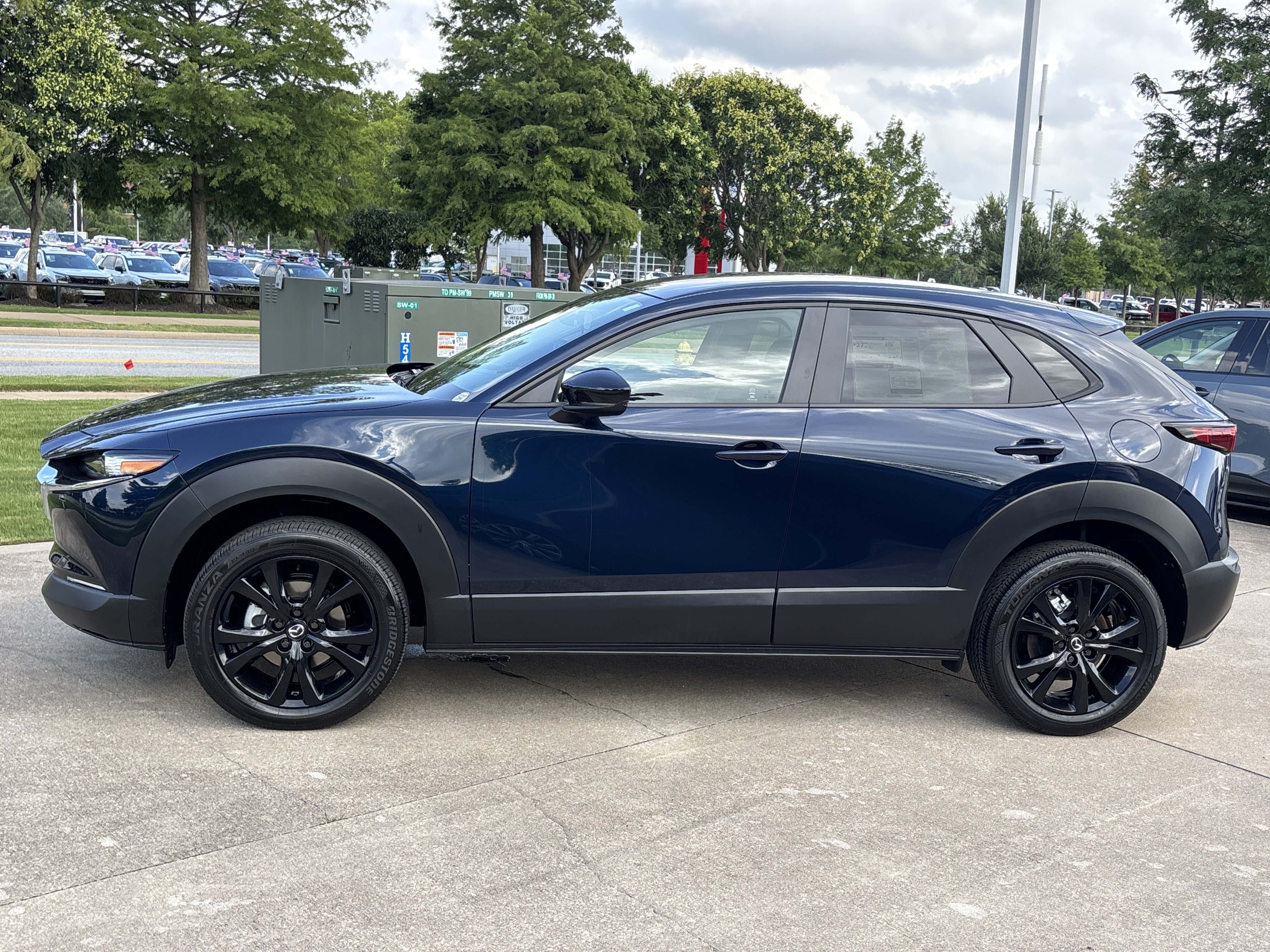 New 2026 MAZDA CX-30 AWD 2.5 S w/ Select Sport Pkg image 9