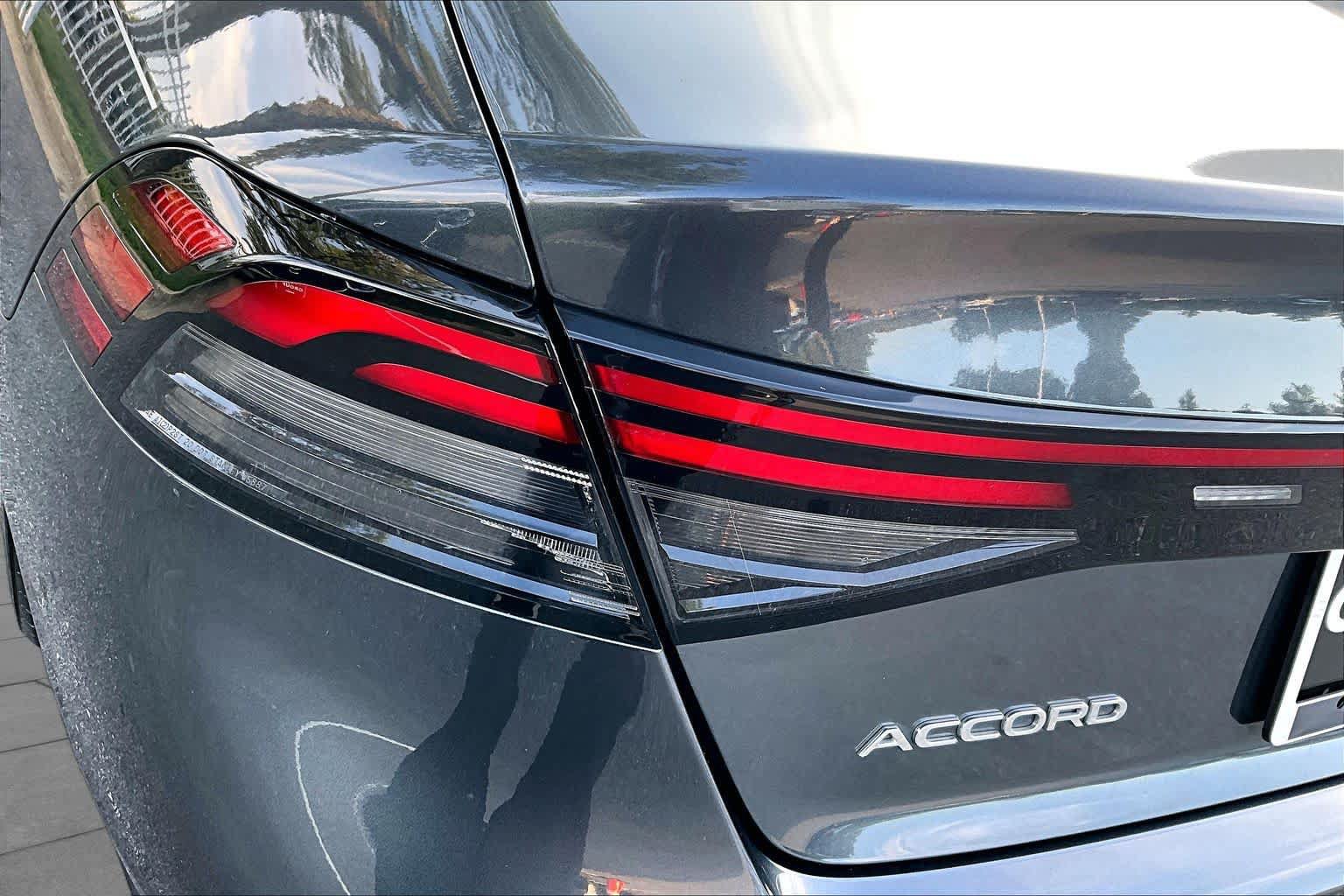 Used 2024 Honda Accord EX image 29