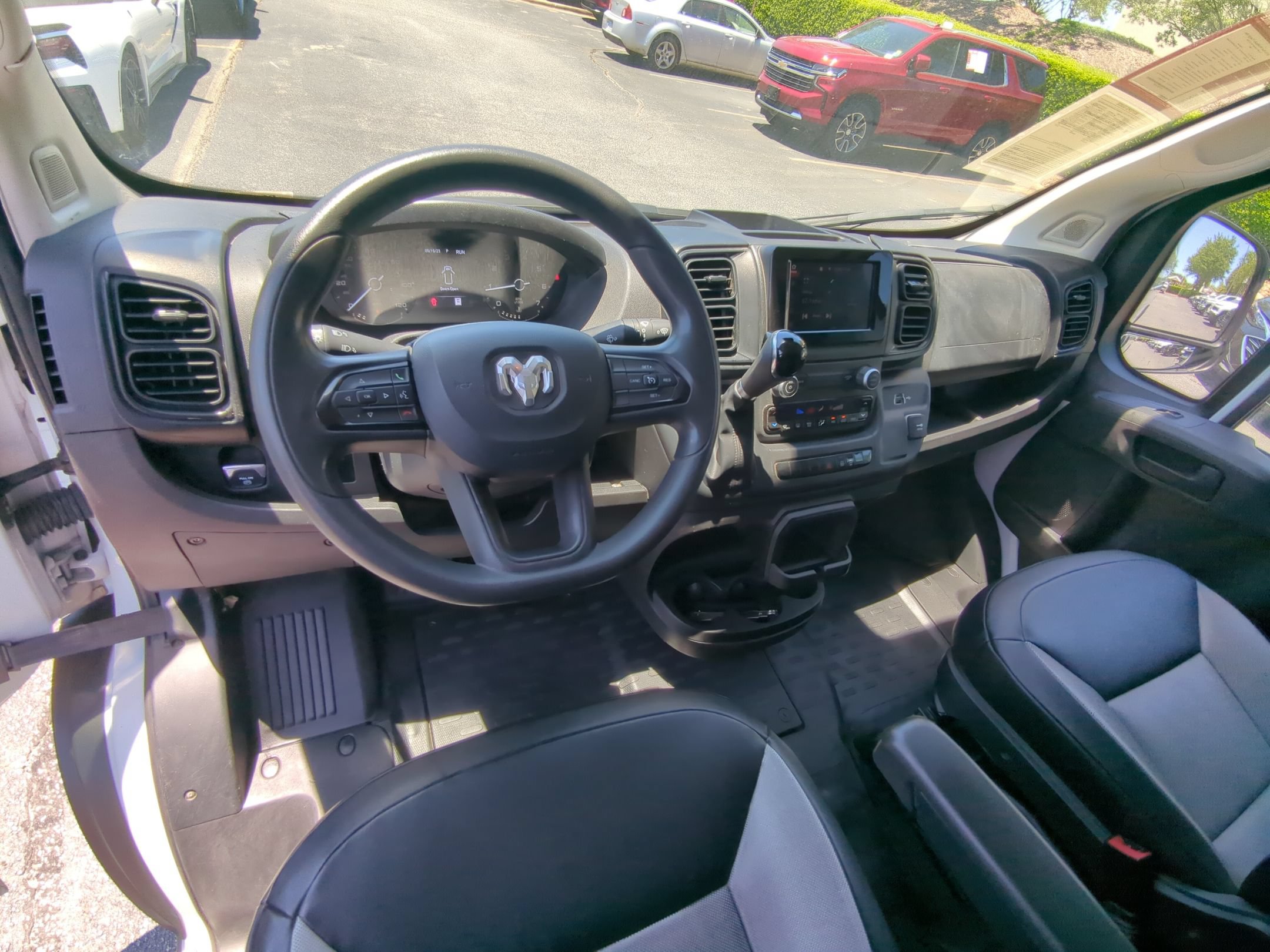 Used 2023 RAM ProMaster 2500 FWD image 26