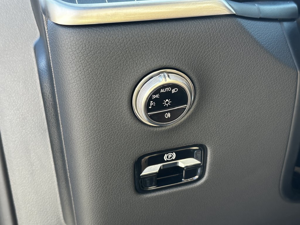 Certified 2026 Mercedes-Benz GLC 43 AMG 4MATIC image 34