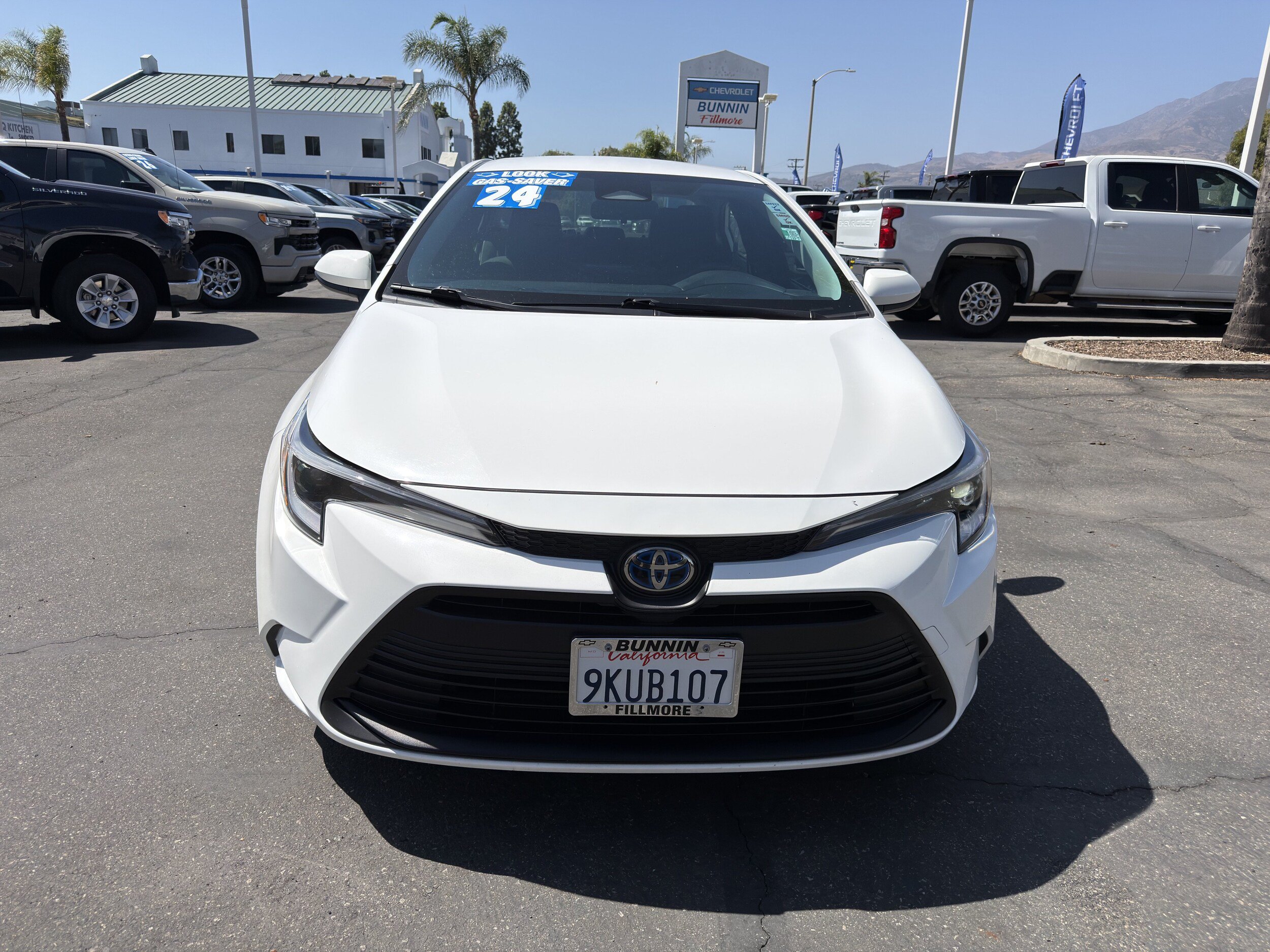 Used 2024 Toyota Corolla LE FWD image 3