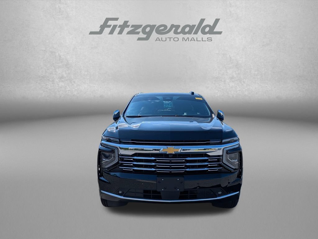 Used 2026 Chevrolet Tahoe Premier AWD/4WD image 5
