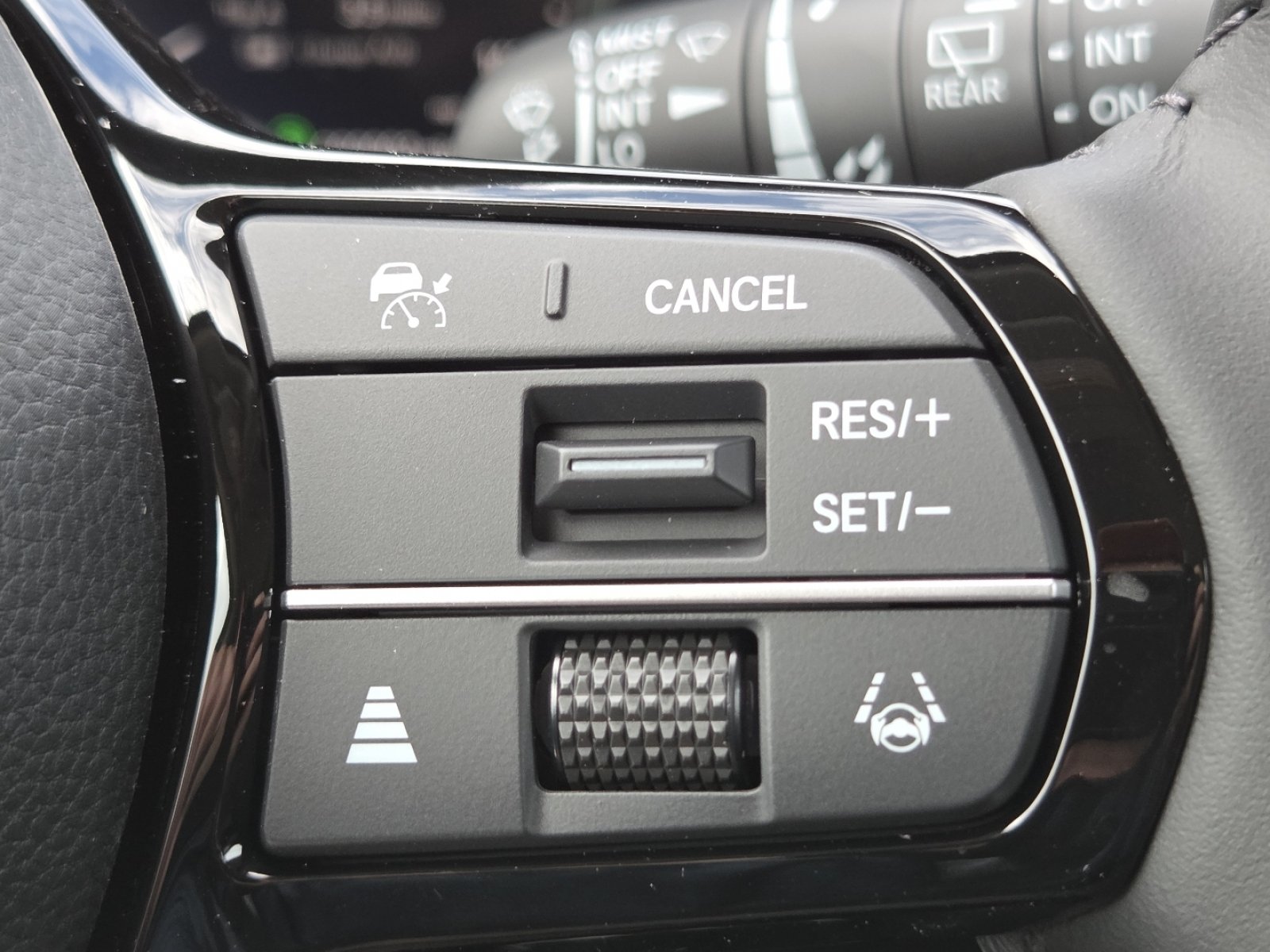 New 2026 Honda CR-V EX-L image 9