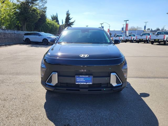 Certified 2025 Hyundai Kona SEL image 9