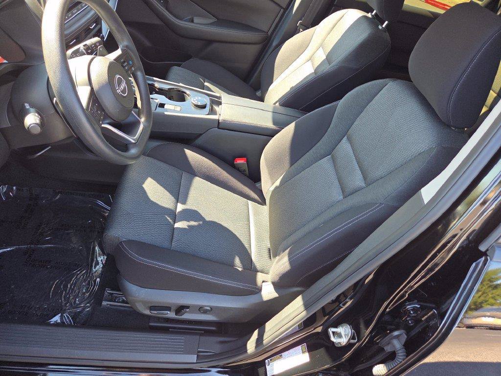 Certified 2024 Nissan Rogue SV AWD/4WD image 29