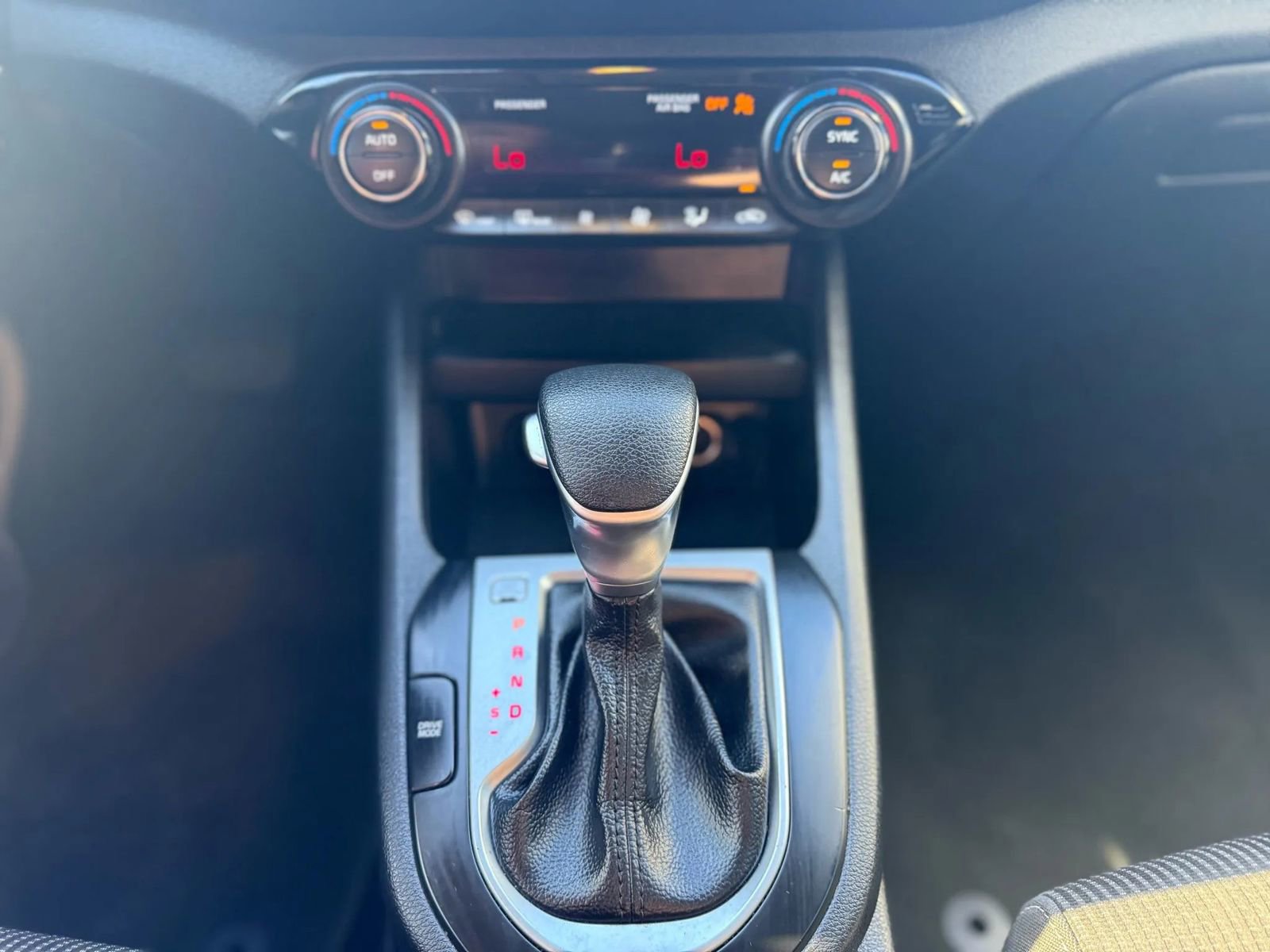 Used 2019 Kia Forte LXS FWD image 18