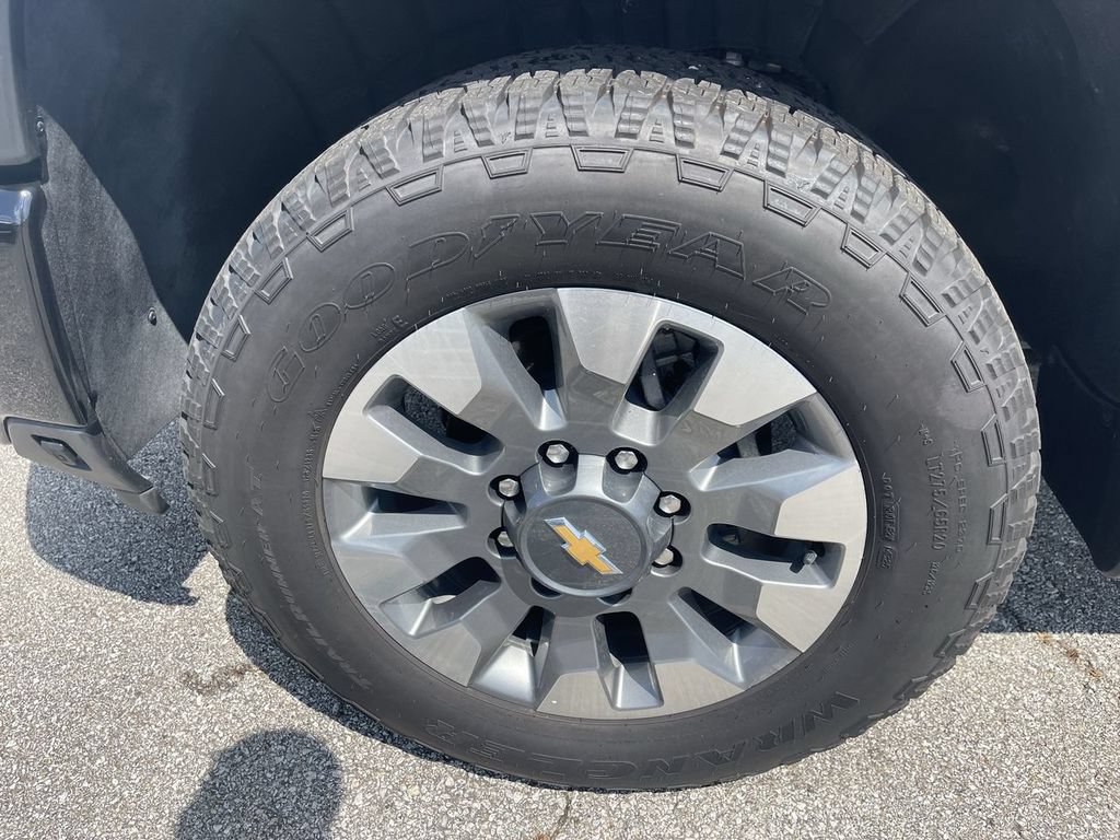 New 2026 Chevrolet Silverado 2500 Custom w/ Custom Value Package AWD/4WD image 10