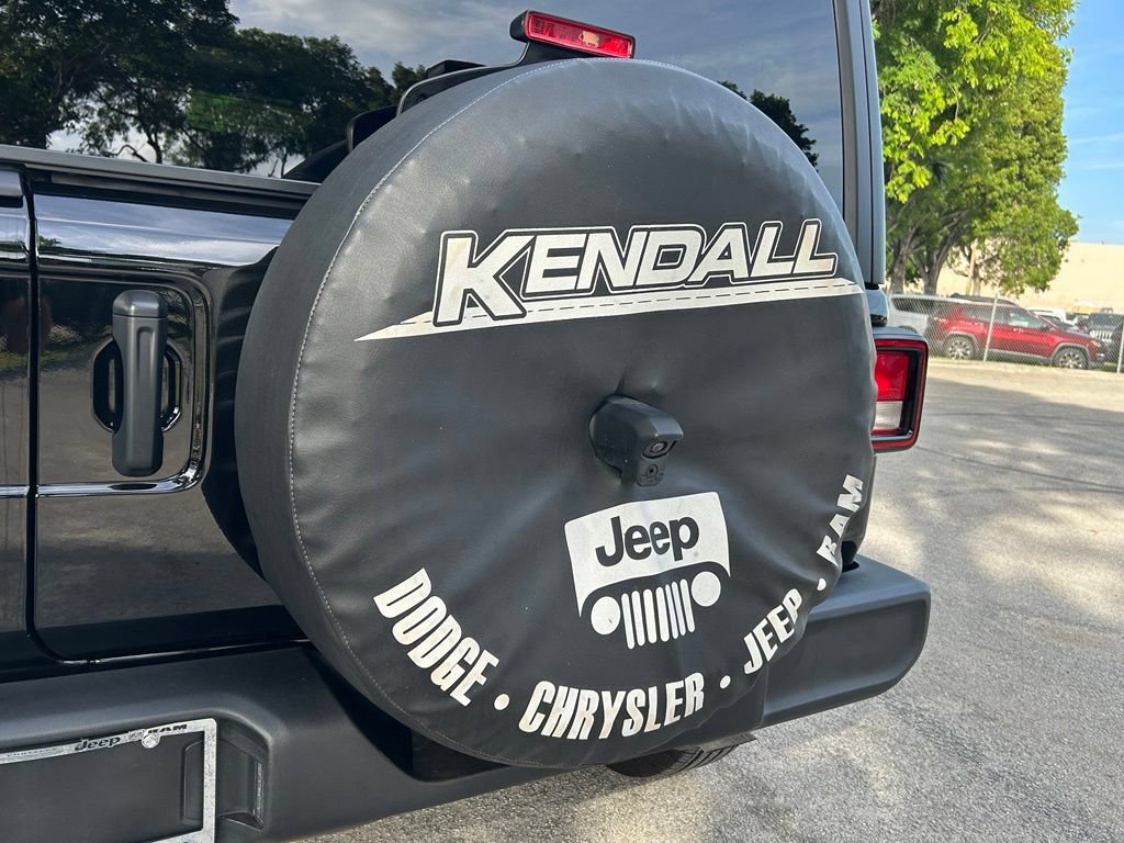 Certified 2025 Jeep Wrangler Unlimited Sport AWD/4WD image 33
