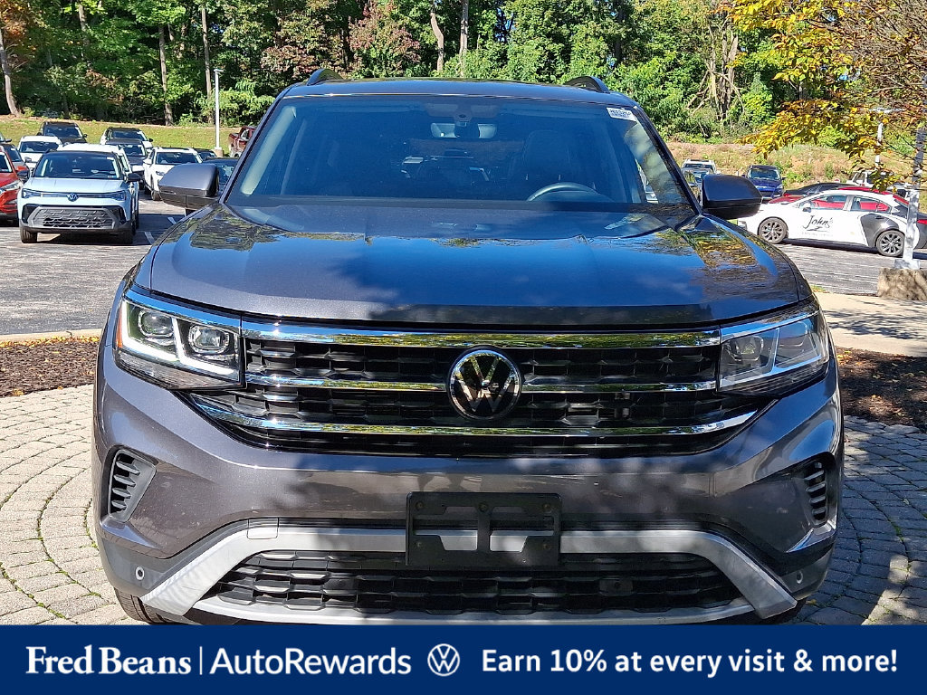 Used 2023 Volkswagen Atlas SE w/ Panoramic Sunroof Package AWD/4WD image 2