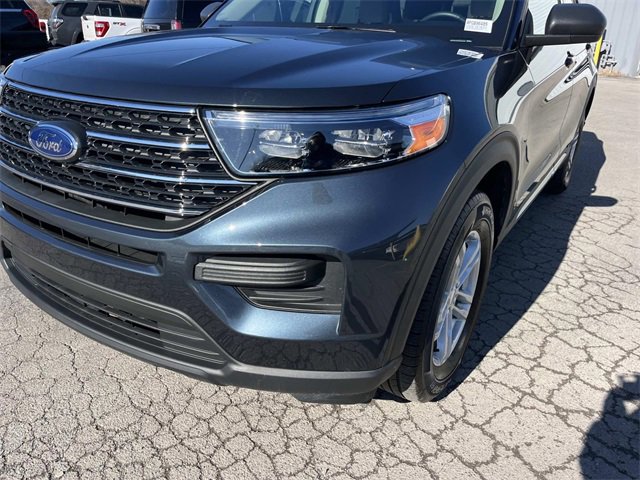 Used 2023 Ford Explorer XLT image 9