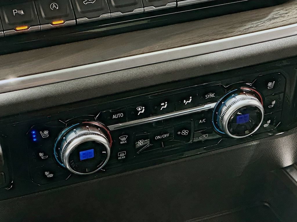 New 2026 GMC Sierra 1500 SLT RWD image 24