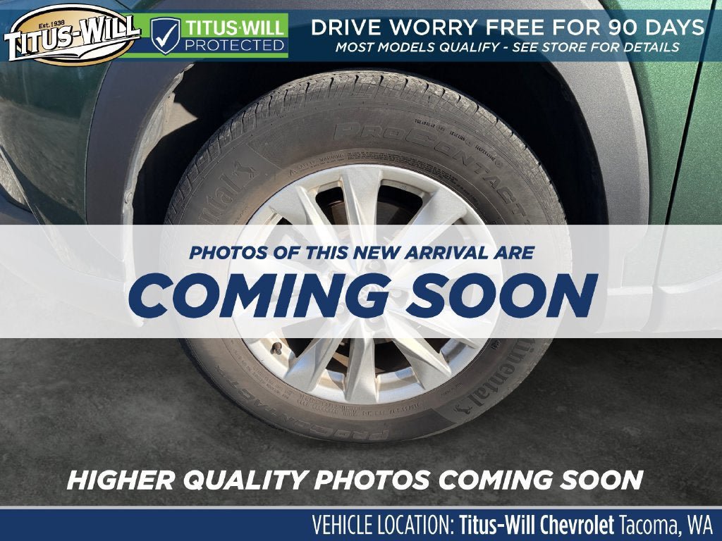 Used 2022 Toyota Corolla Cross LE w/ Moonroof Package AWD/4WD image 6