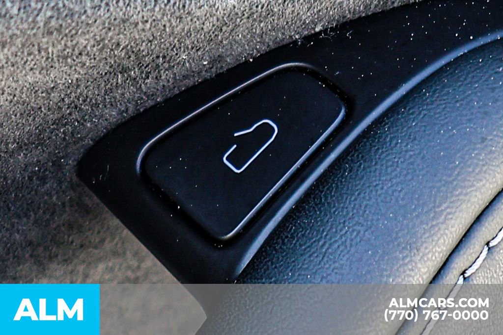 Used 2024 Tesla Model Y Long Range image 45