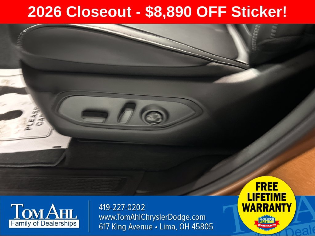 New 2026 Jeep Grand Cherokee Limited w/ Limited Altitude Package AWD/4WD image 11