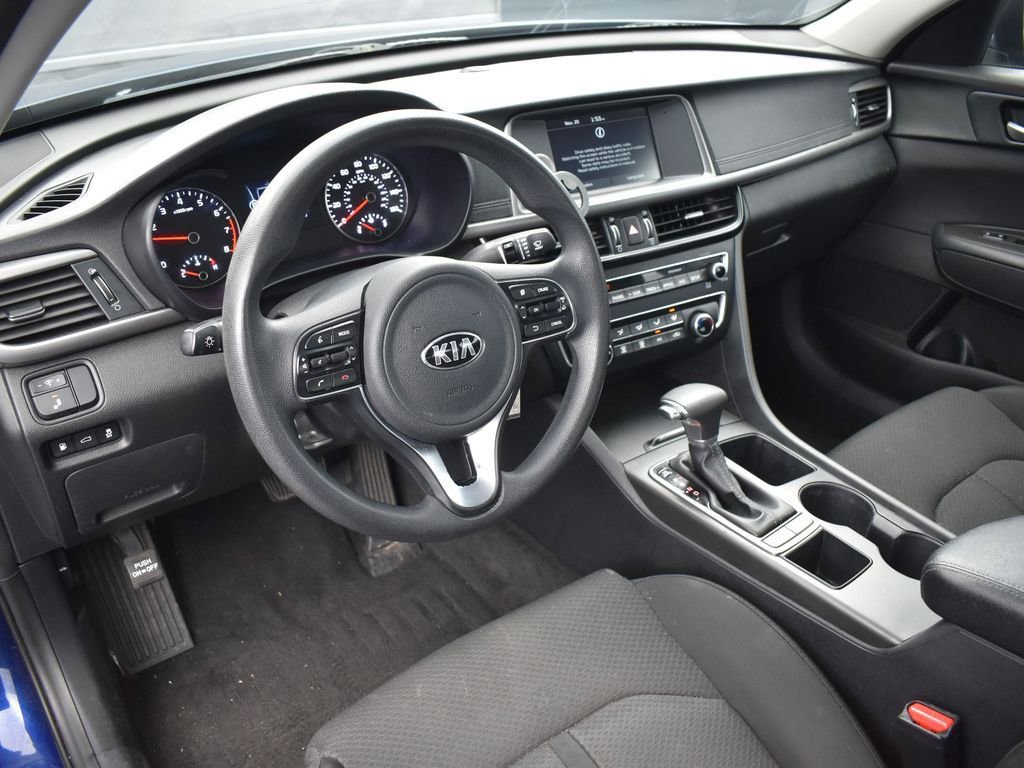 Used 2018 Kia Optima LX image 5