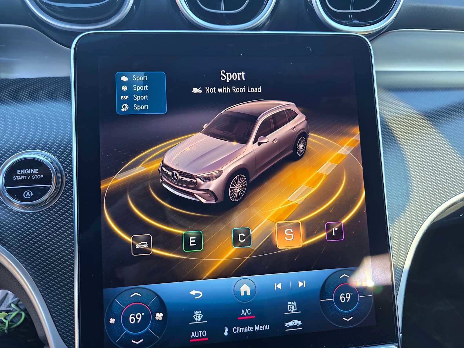 Used 2023 Mercedes-Benz GLC 300 4MATIC image 31