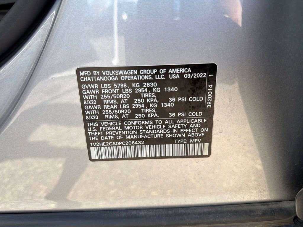 Used 2023 Volkswagen Atlas Cross Sport SE image 28