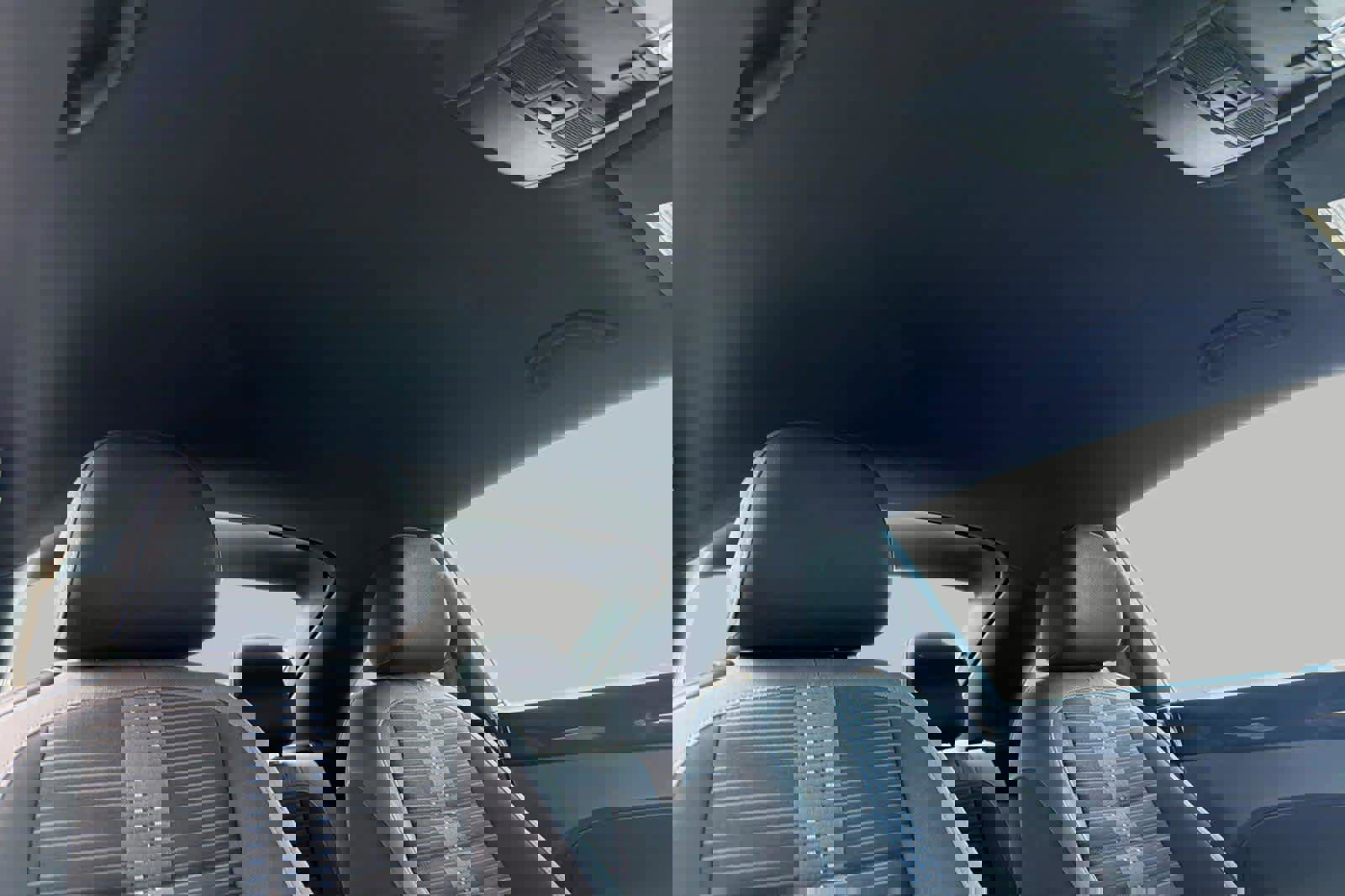 Used 2012 Volkswagen Beetle 2.0T image 19